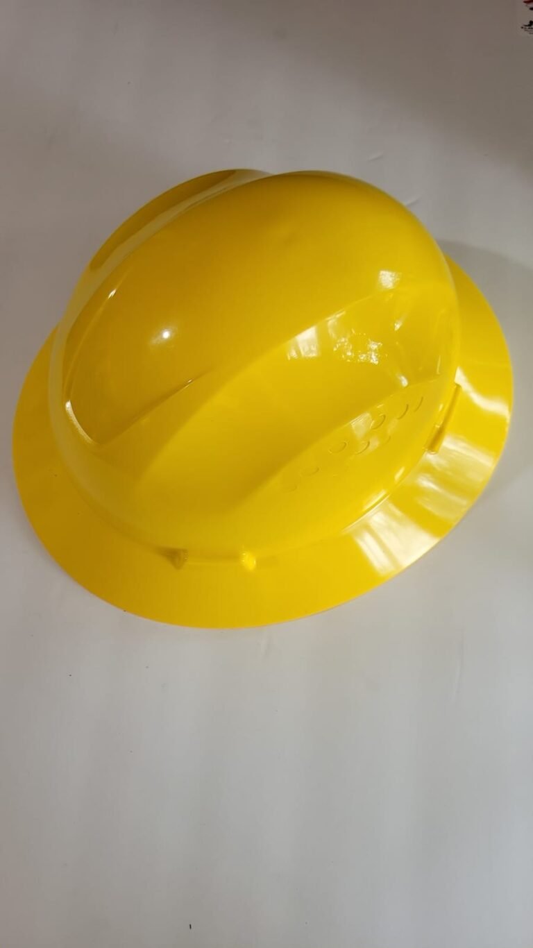 INTERSTATE SAFETY SNAP LOCK 4 POINT RAT CHET SUSPENSION FULL BRIM HARD HAT 6-1/2 TO 8 HEADS YELLOW COLOR